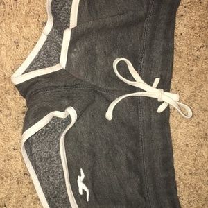 short sleeping hollister shorts